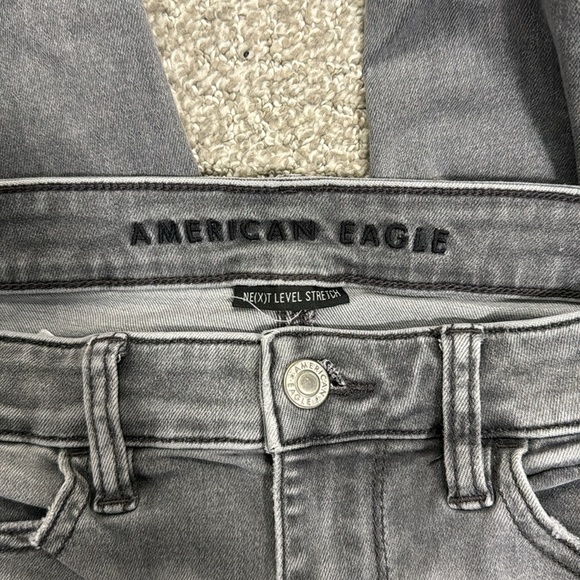 American eagle ripped jeans - Picture 4 of 4